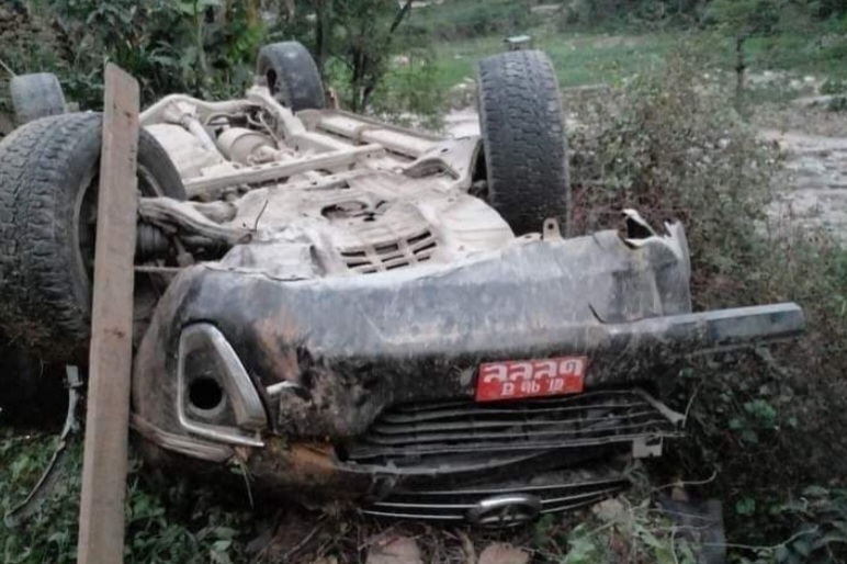 पाँचथरको हेवाँखोलामा गाडी दुर्घटना हुँदा एकजनाको मृत्यु