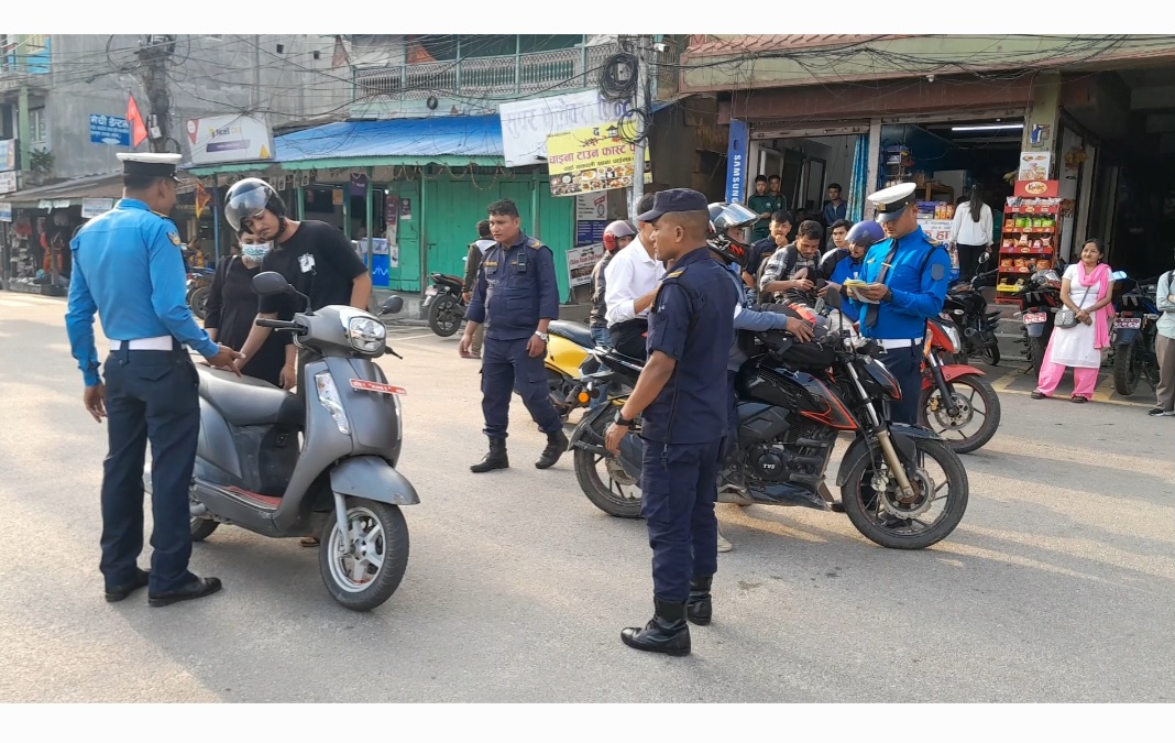 इलाम ट्राफिक प्रहरीको सक्रियता बढ्यो