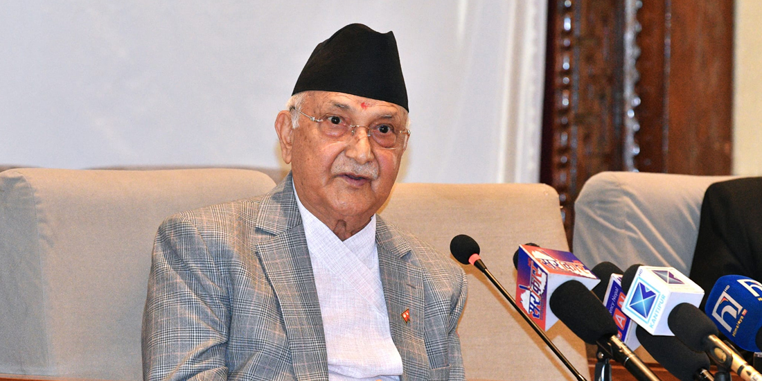 रवि विरुद्ध ओलीको टिप्पणी- खाने बेलामा आँखा नदेख्ने, अरुलाई गाली गर्ने ?