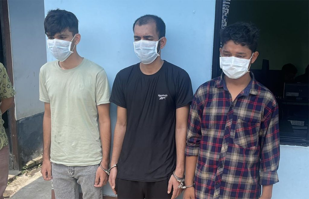 विदेश पठाइदिने भन्दै ठगी गर्ने समूह पक्राउ