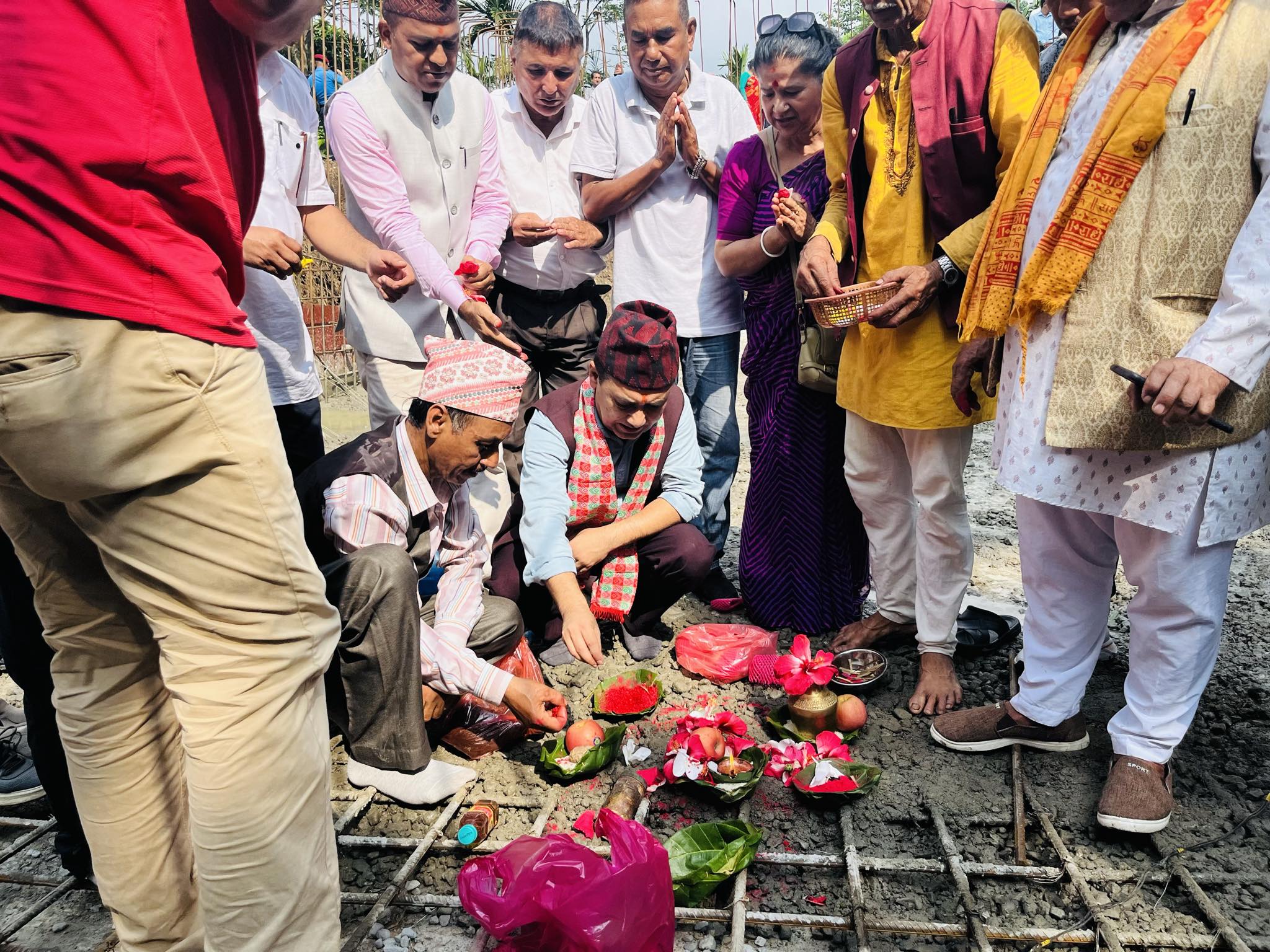झापाको बुद्धशान्तिमा नेपालकै तेश्रो लामो झोलुङ्गे पुलको शिलान्यास