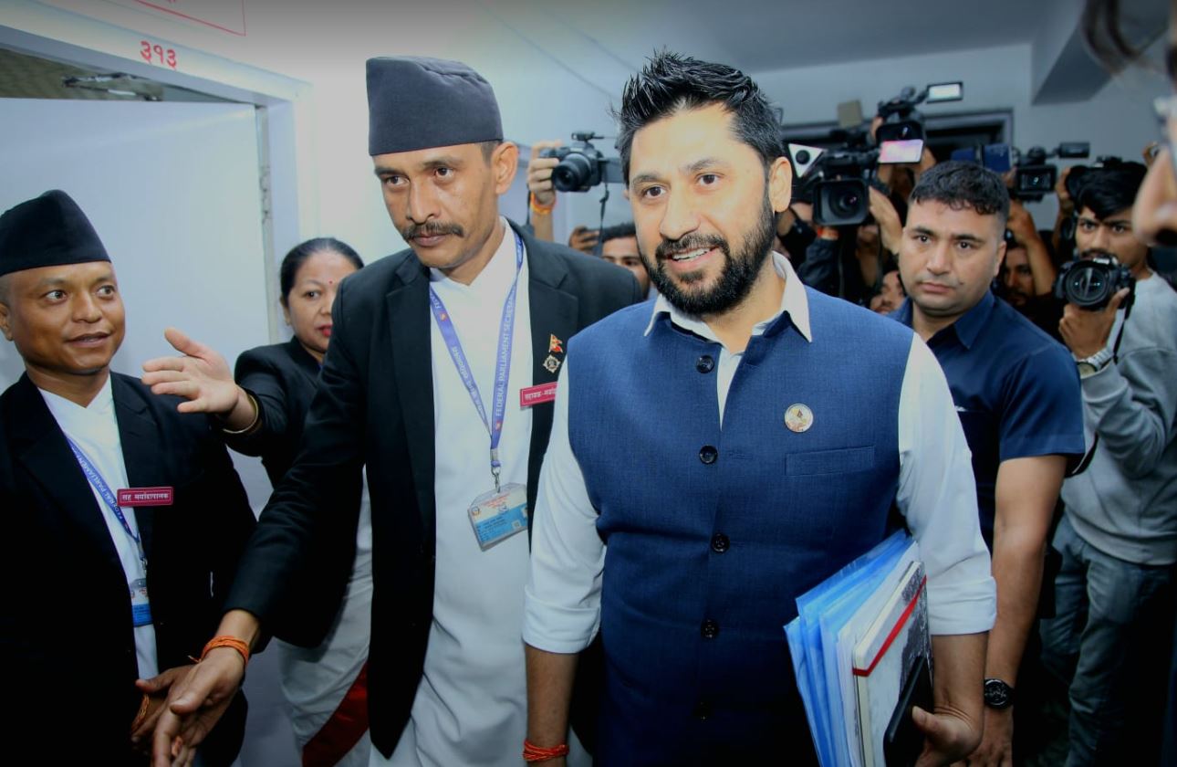 रवि लामिछानेविरुद्ध मुद्दा चलाउने तयारी