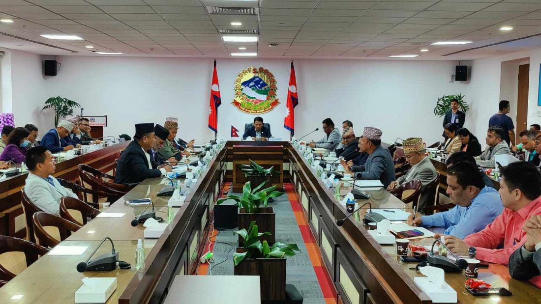 सञ्चालन भइरहेका सबै तहको परीक्षा स्थगन गर्ने सरकारको निर्णय